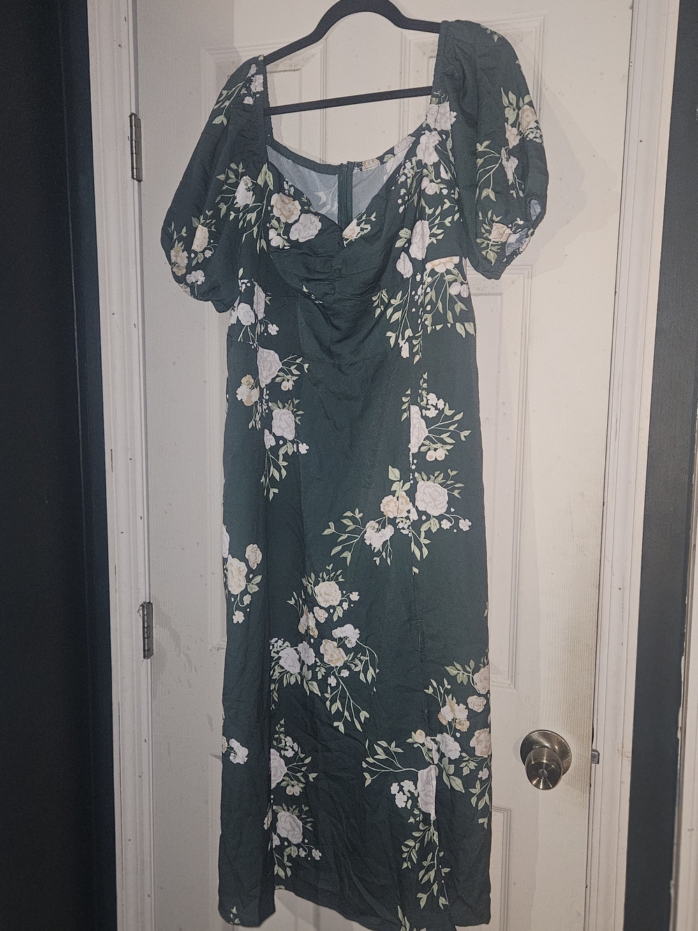 Cider Dark Green Floral Puff-Sleeve Midi Maiden Dress